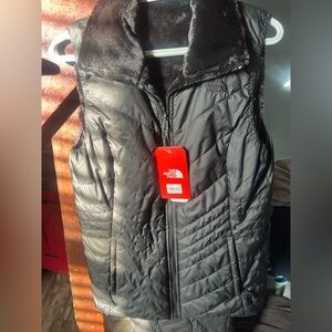 Reversible North Face Vest: New with Tags